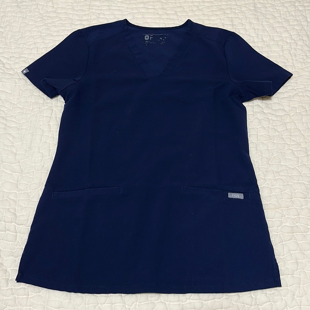 Figs Navy Casma Scrub Top